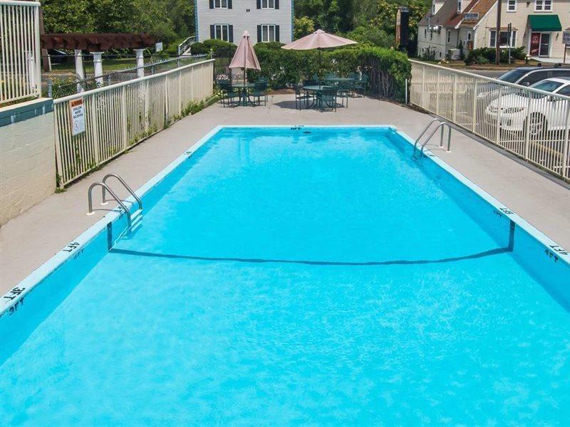 Relax Inn Cape Cod West Yarmouth Hyannis Exterior foto